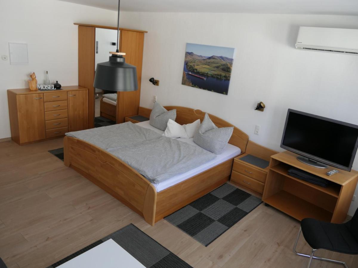 Ferienwohnungen Und Appartements - Haus Budinger アルフ エクステリア 写真
