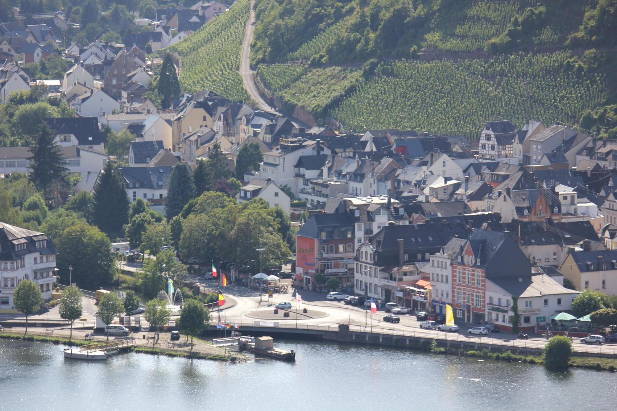 Ferienwohnungen Und Appartements - Haus Budinger アルフ エクステリア 写真